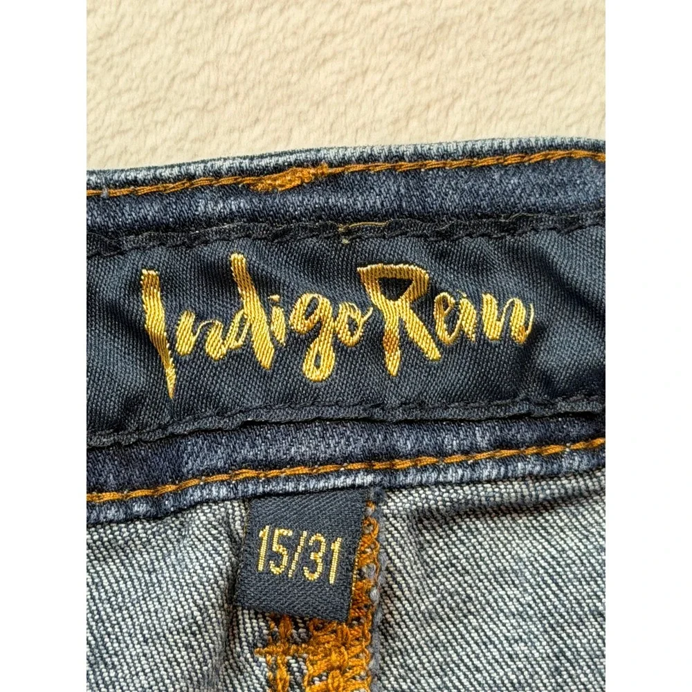 Indigo Rein Denim Shorts Womens 15/31 Blue Good Distressed Raw Hem RR3578C13TI